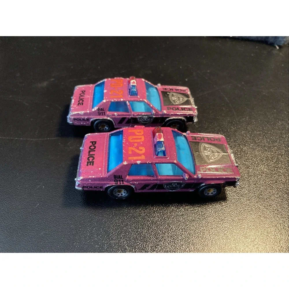 Lot 2 Matchbox‎ Ford LTD PD-21 Police Diecast Car Mattel 1987 1:69 Macau Cop Car